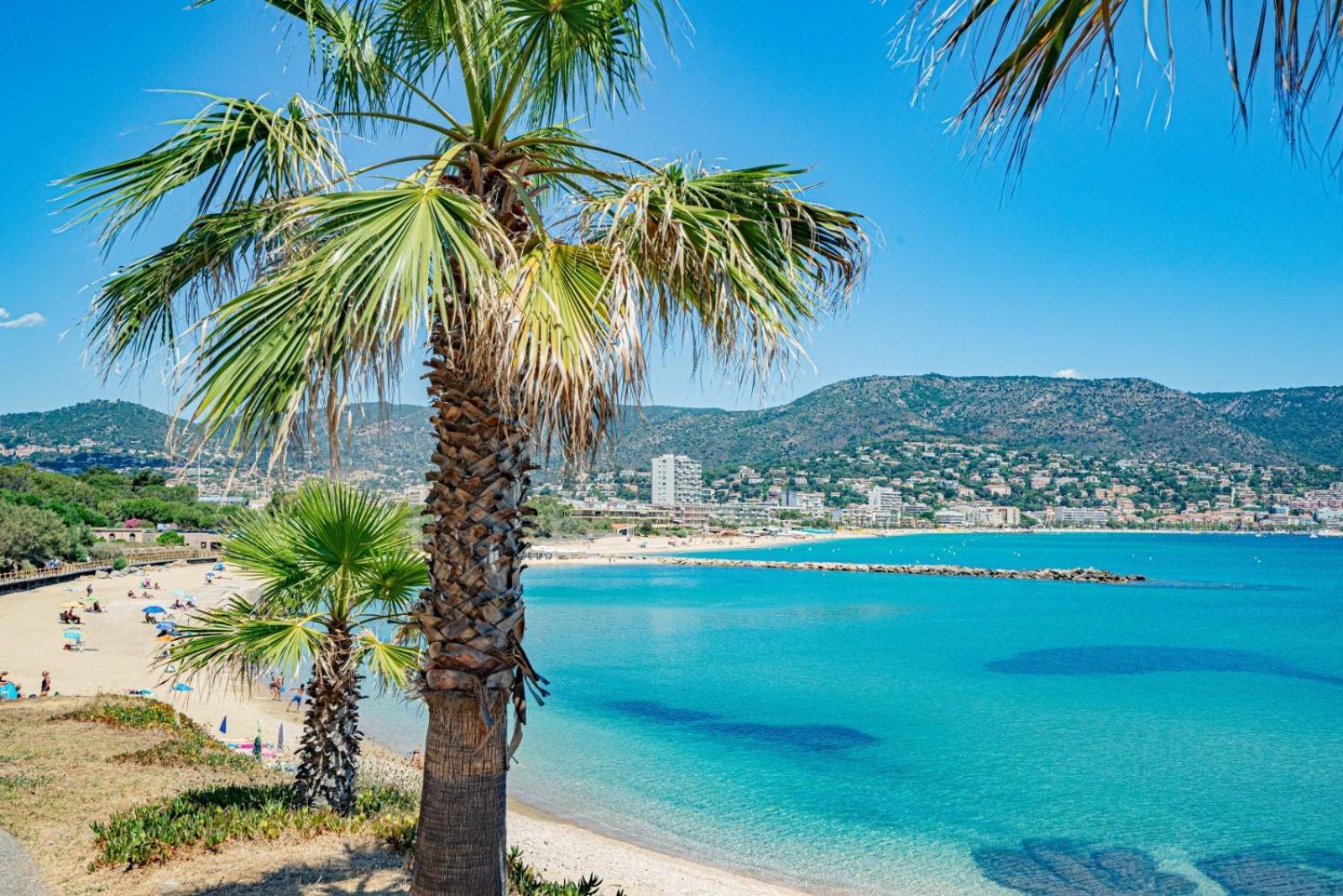 Studio Cabine Climatise 800 M De La Plage Et Des Commerces Bormes-les-Mimosas Eksteriør billede